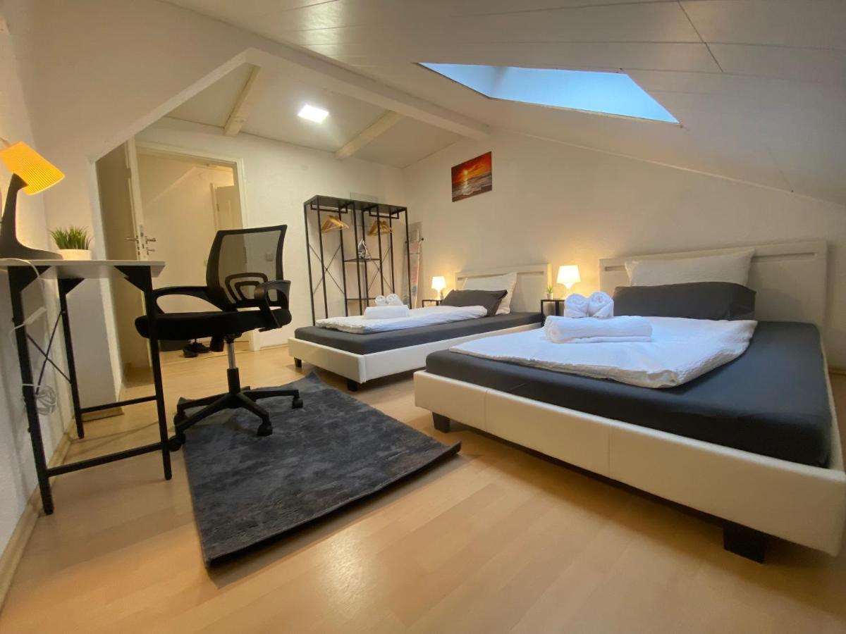 Deluxe Business Suite Mit Netflix Premium & Parkplatz, Zentral Zu Audi & Schwarz Gruppe With 2 Bedrooms Bad Friedrichshall Esterno foto