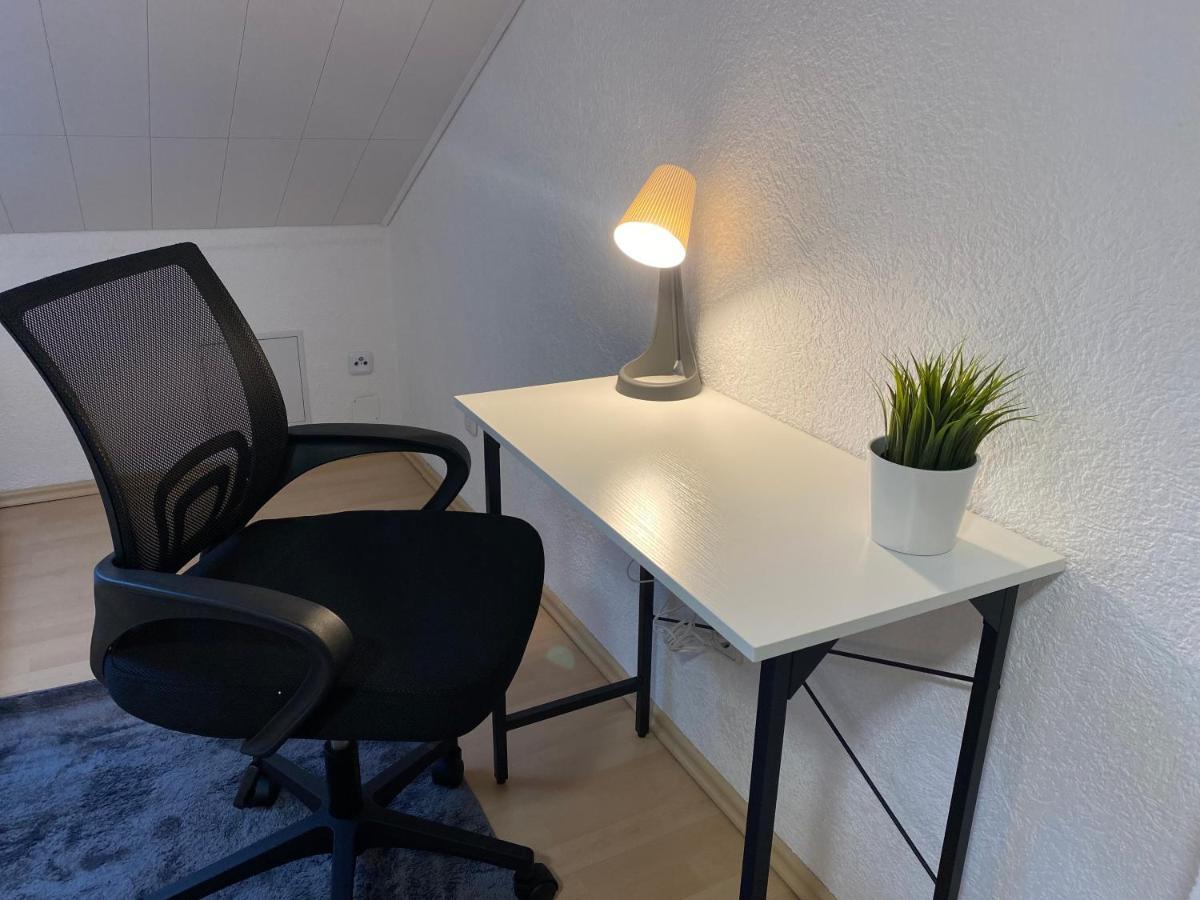 Deluxe Business Suite Mit Netflix Premium & Parkplatz, Zentral Zu Audi & Schwarz Gruppe With 2 Bedrooms Bad Friedrichshall Esterno foto