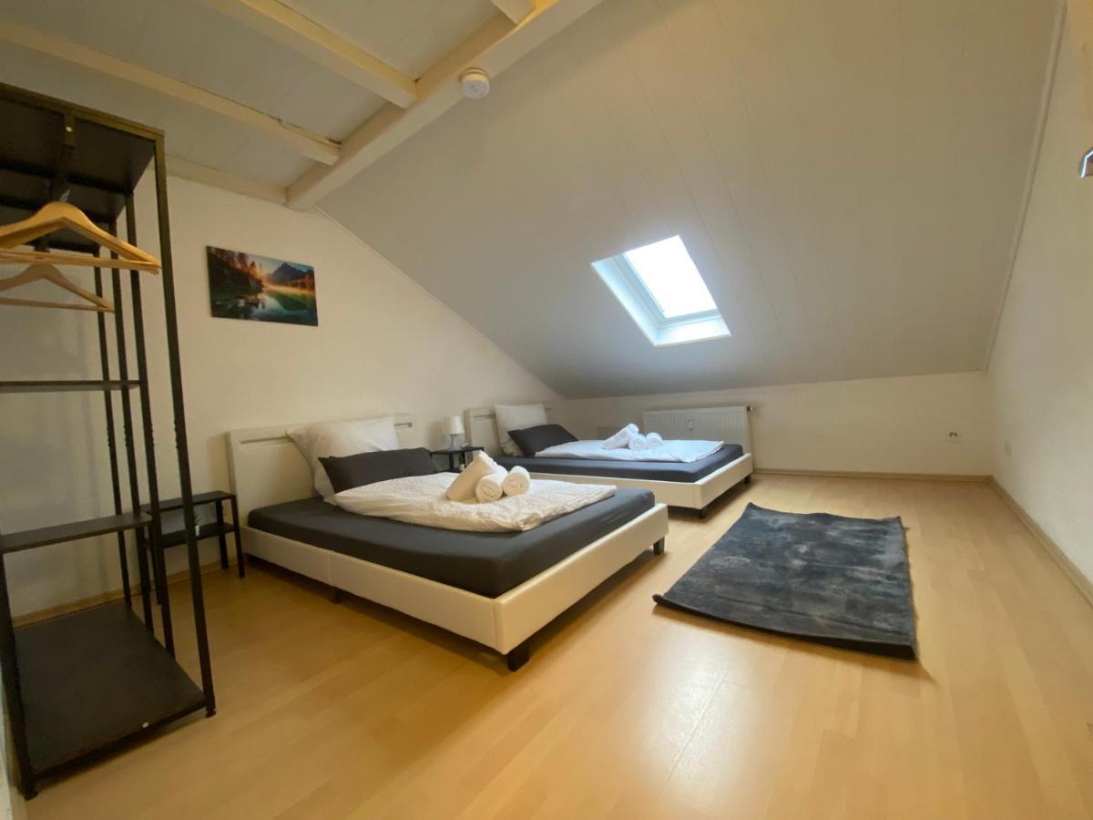 Deluxe Business Suite Mit Netflix Premium & Parkplatz, Zentral Zu Audi & Schwarz Gruppe With 2 Bedrooms Bad Friedrichshall Esterno foto